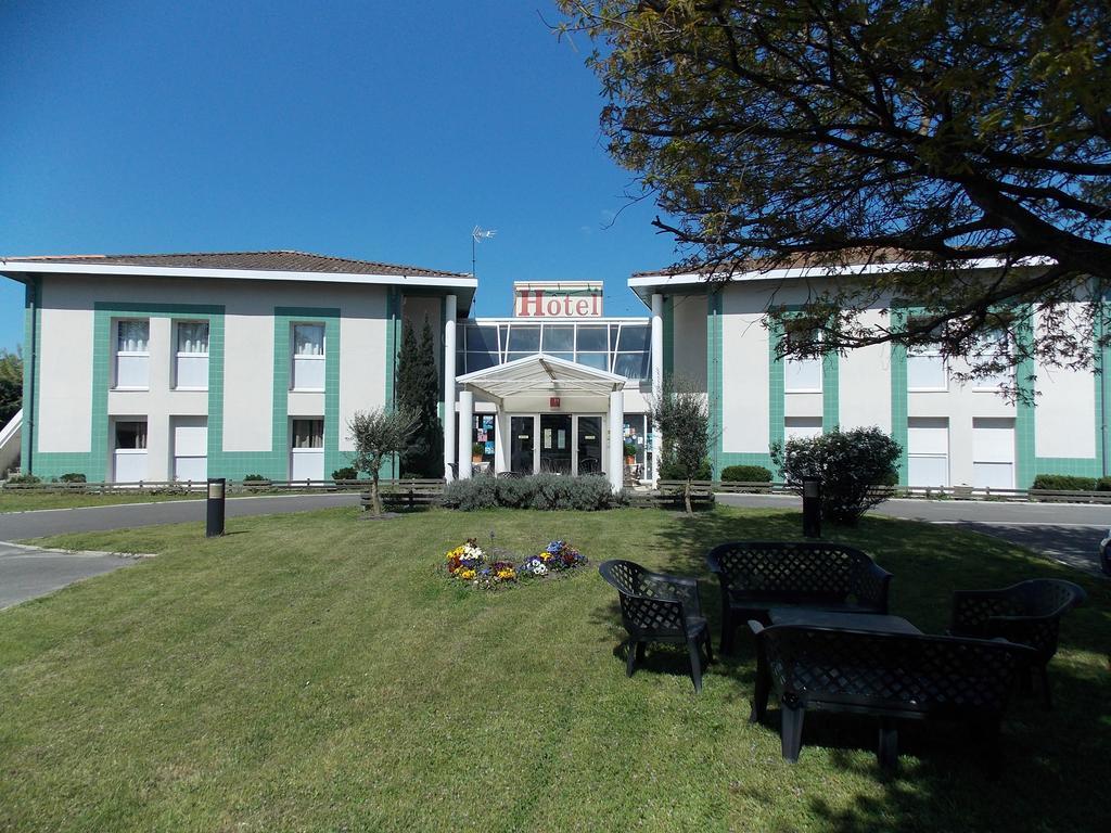 Hotel Du Delta Biganos Exterior photo