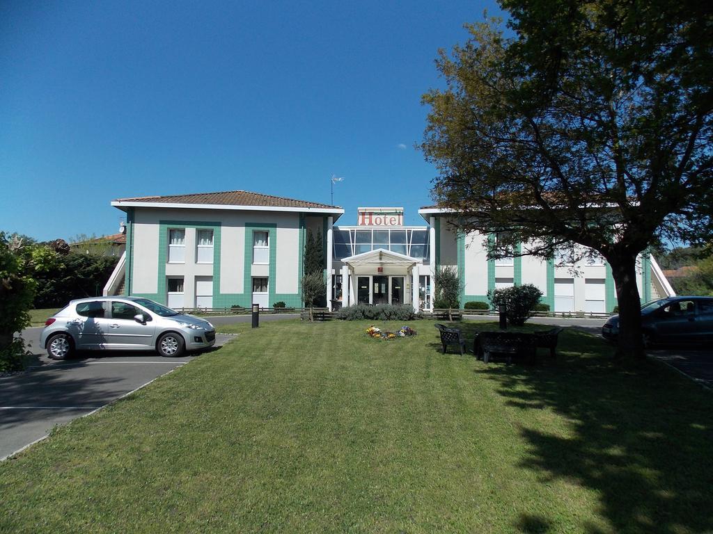 Hotel Du Delta Biganos Exterior photo